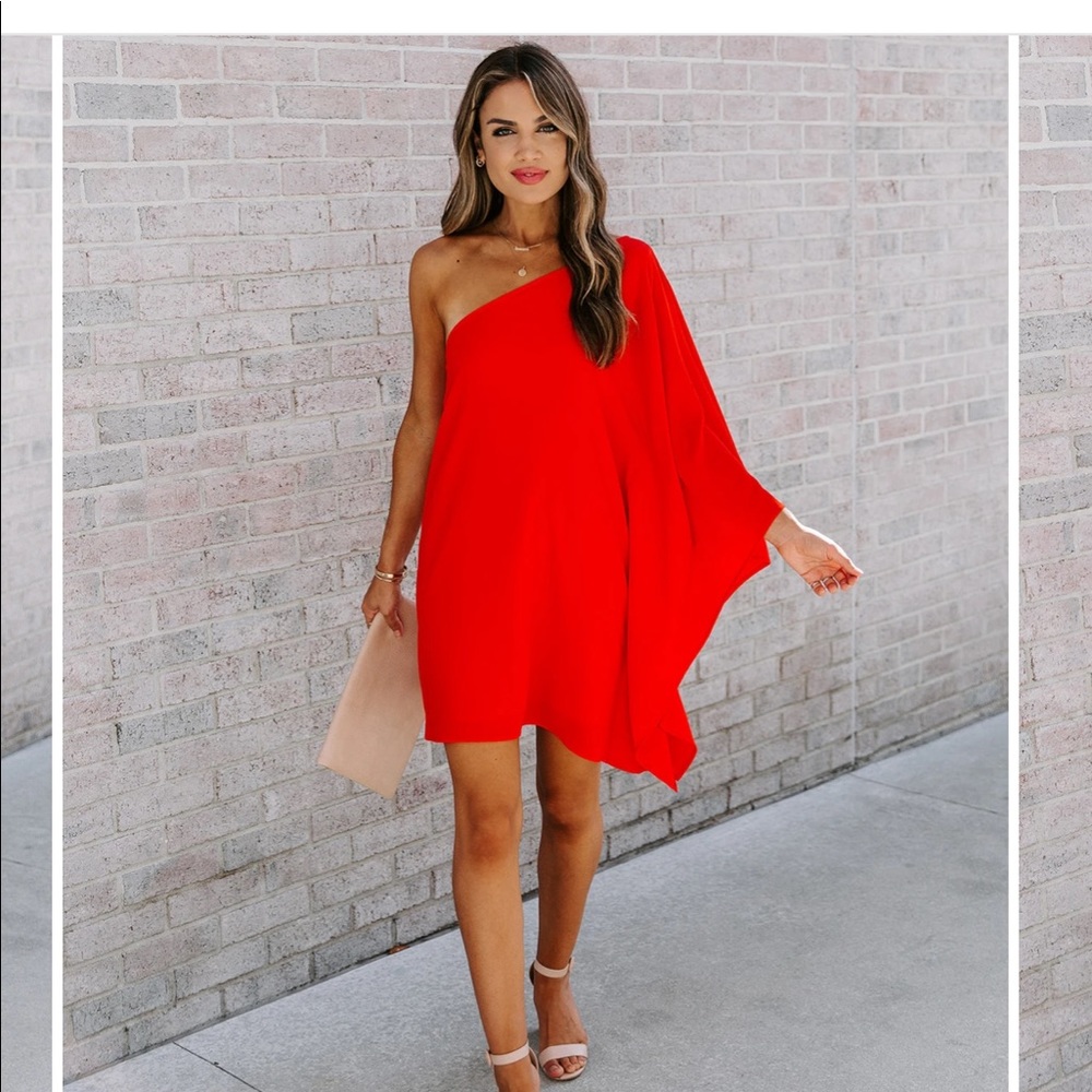 Vici Red one shoulder statement dress